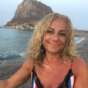 Meet your Posher, Sandra